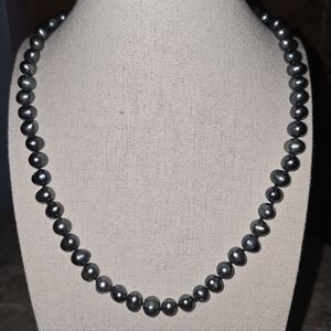 Genuine Freshwater Cultured Pearls Charcoal Gray Hand-Knotted Necklace